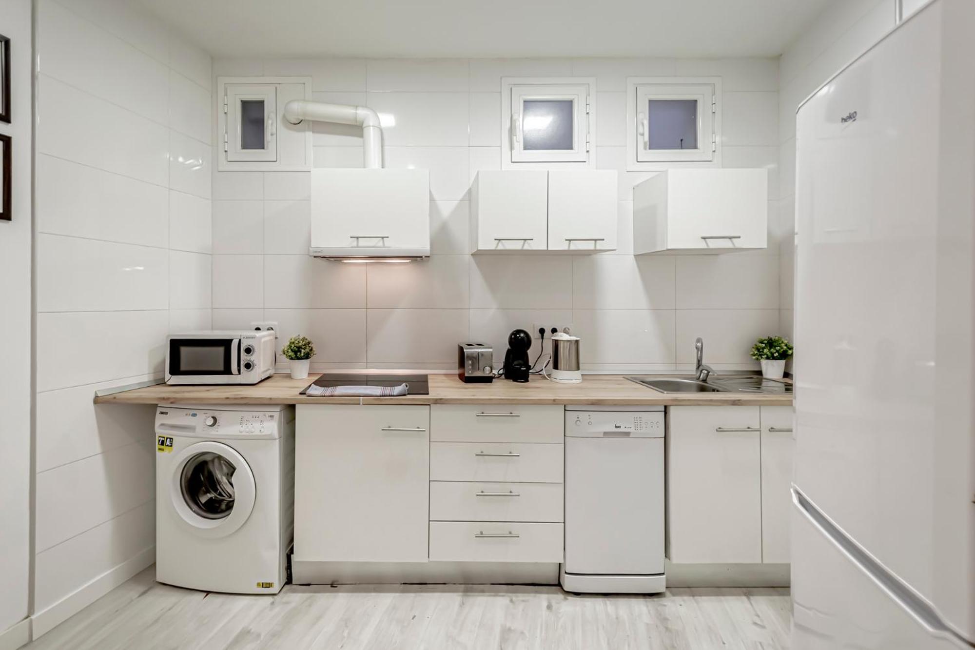 Atocha Arrendamiento De Temporada Apartment มาดริด ภายนอก รูปภาพ